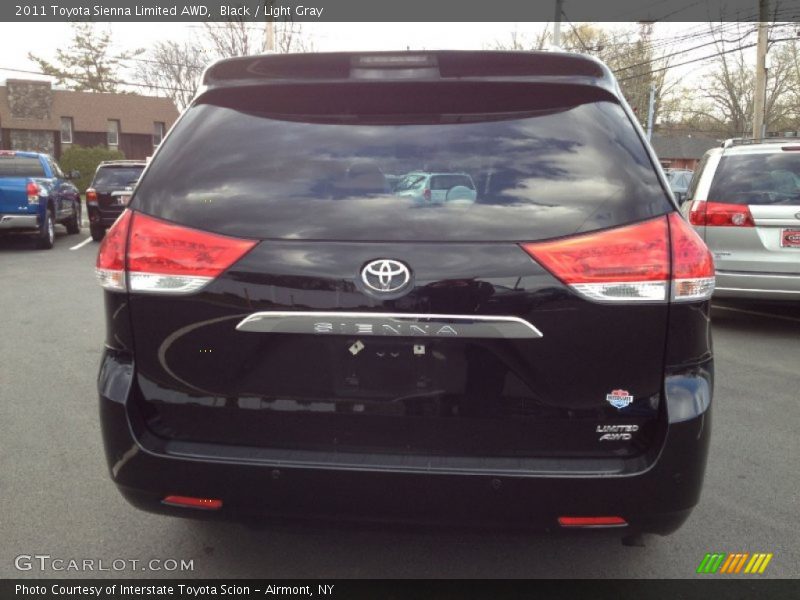 Black / Light Gray 2011 Toyota Sienna Limited AWD