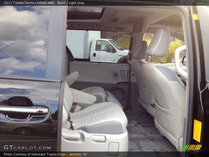 Black / Light Gray 2011 Toyota Sienna Limited AWD