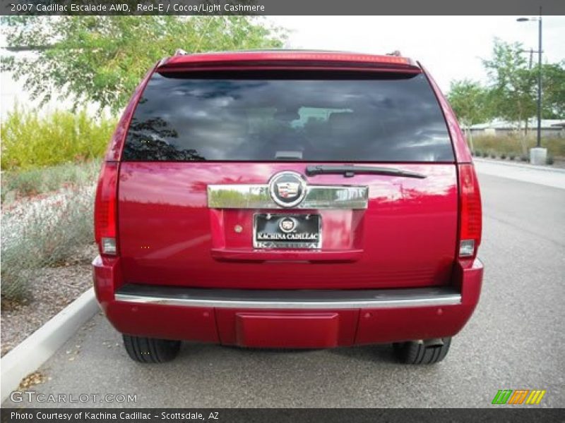 Red-E / Cocoa/Light Cashmere 2007 Cadillac Escalade AWD