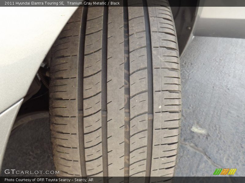 Titanium Gray Metallic / Black 2011 Hyundai Elantra Touring SE