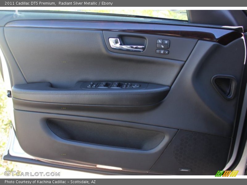 Radiant Silver Metallic / Ebony 2011 Cadillac DTS Premium