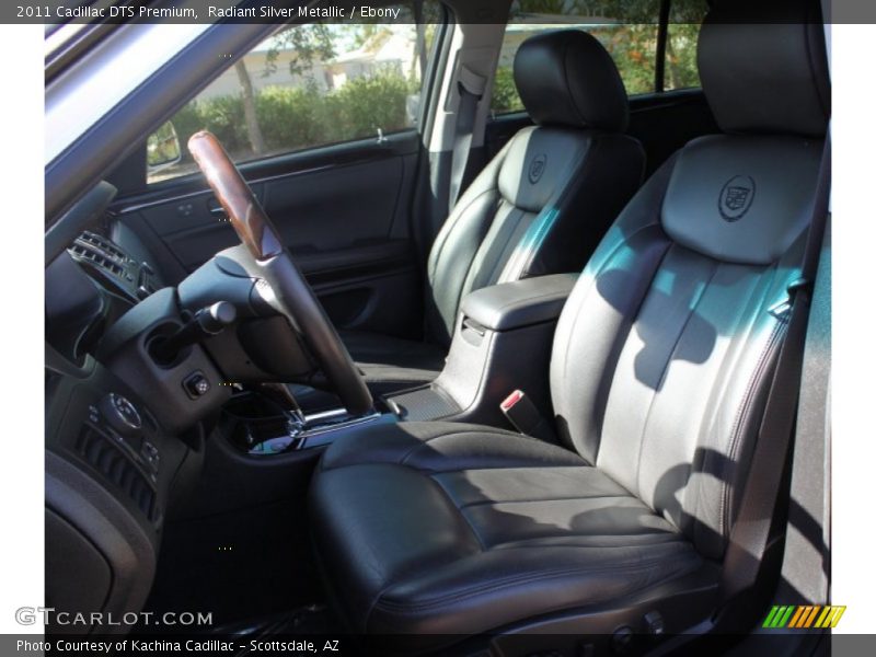 Radiant Silver Metallic / Ebony 2011 Cadillac DTS Premium