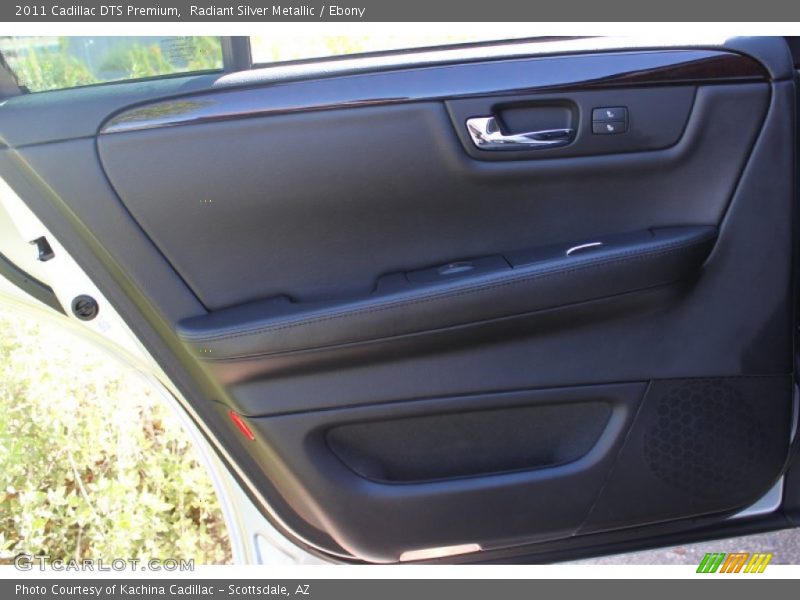 Radiant Silver Metallic / Ebony 2011 Cadillac DTS Premium