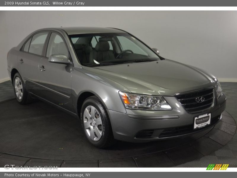 Willow Gray / Gray 2009 Hyundai Sonata GLS