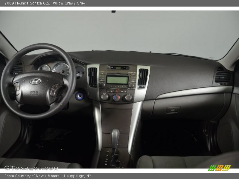 Willow Gray / Gray 2009 Hyundai Sonata GLS