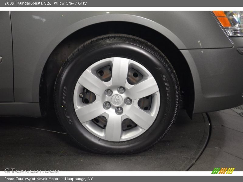 Willow Gray / Gray 2009 Hyundai Sonata GLS