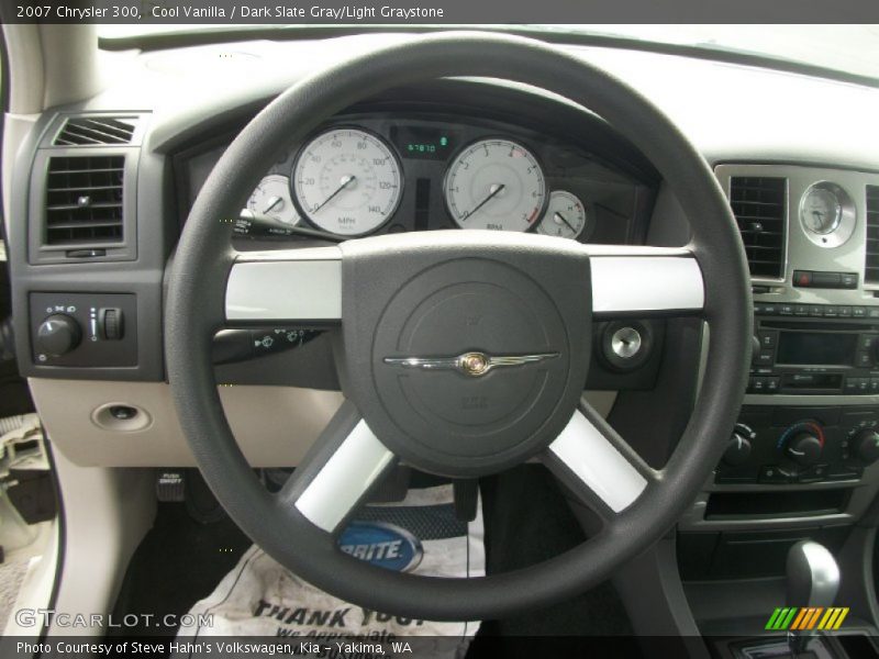 Cool Vanilla / Dark Slate Gray/Light Graystone 2007 Chrysler 300