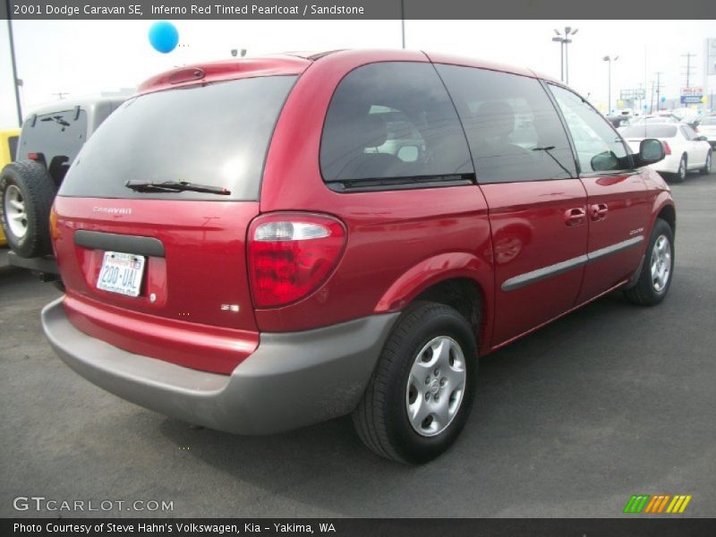 Inferno Red Tinted Pearlcoat / Sandstone 2001 Dodge Caravan SE