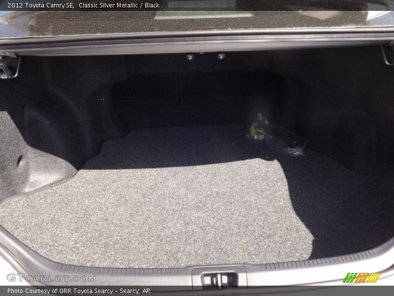 Classic Silver Metallic / Black 2012 Toyota Camry SE