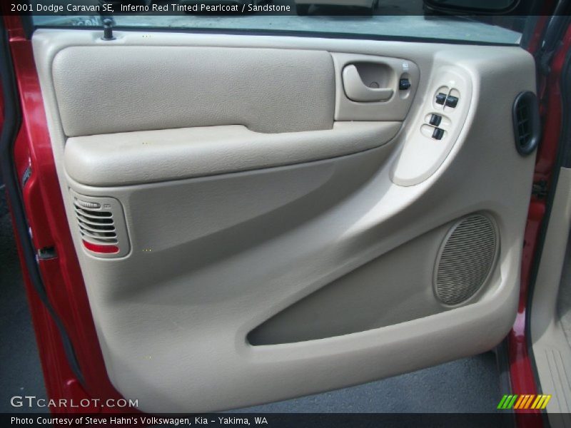 Inferno Red Tinted Pearlcoat / Sandstone 2001 Dodge Caravan SE