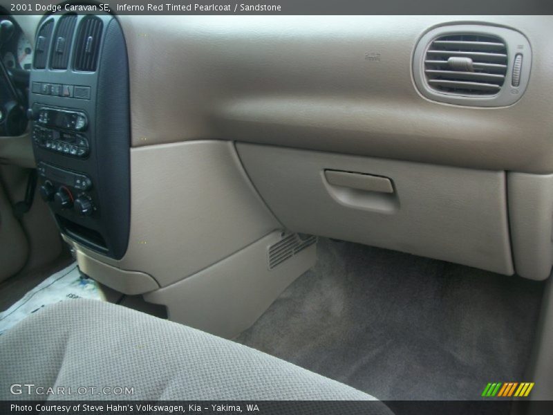 Inferno Red Tinted Pearlcoat / Sandstone 2001 Dodge Caravan SE