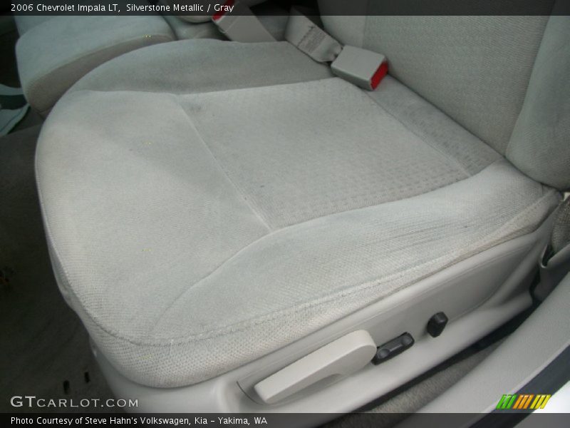 Silverstone Metallic / Gray 2006 Chevrolet Impala LT