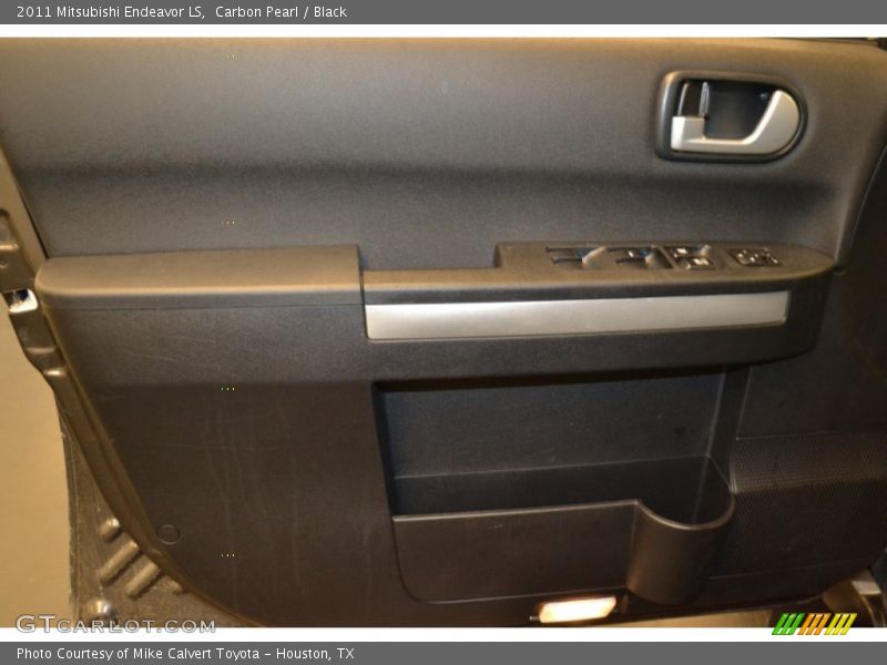 Carbon Pearl / Black 2011 Mitsubishi Endeavor LS