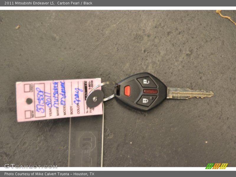 Carbon Pearl / Black 2011 Mitsubishi Endeavor LS