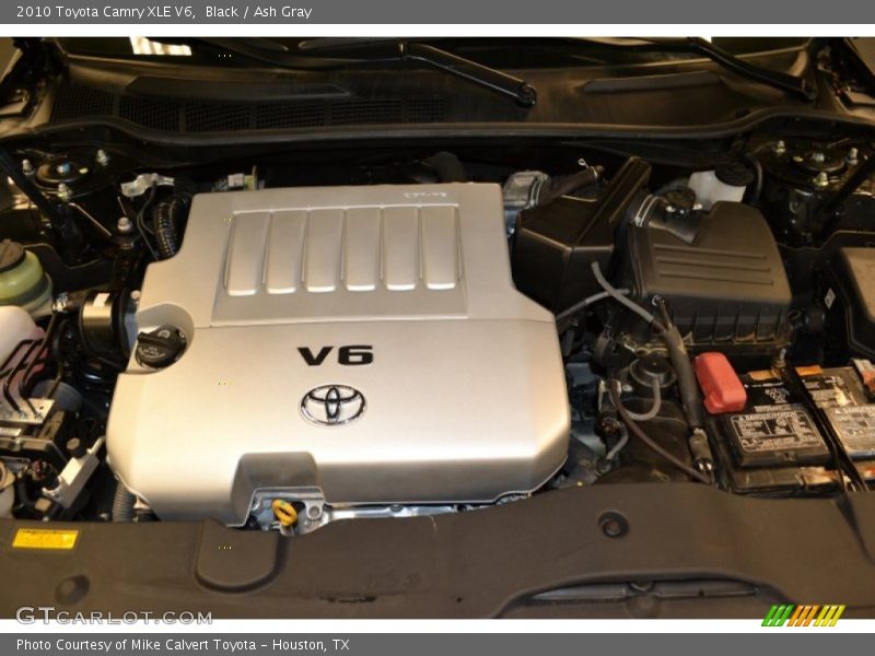 Black / Ash Gray 2010 Toyota Camry XLE V6