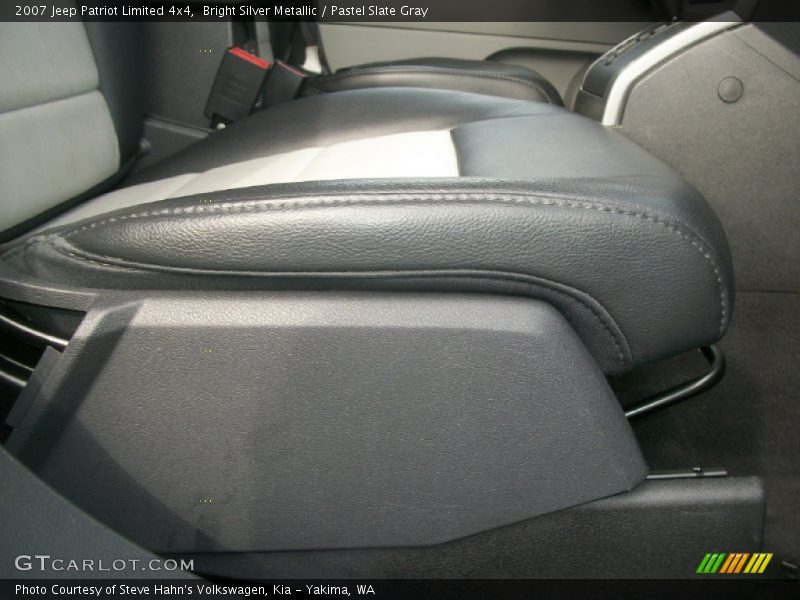 Bright Silver Metallic / Pastel Slate Gray 2007 Jeep Patriot Limited 4x4