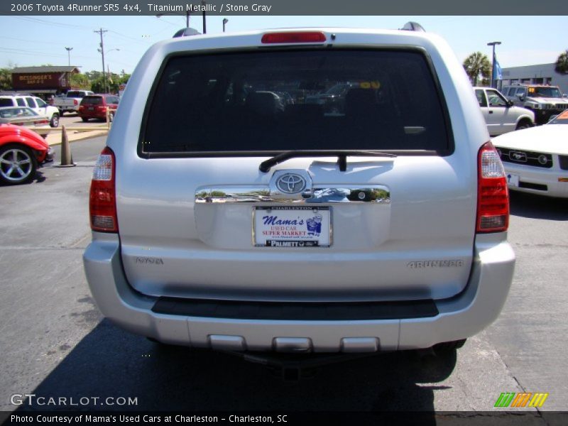 Titanium Metallic / Stone Gray 2006 Toyota 4Runner SR5 4x4