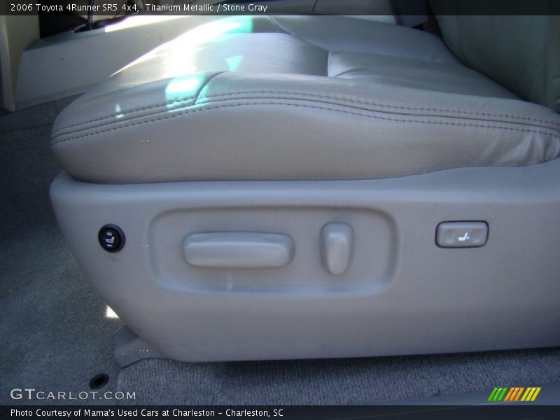 Titanium Metallic / Stone Gray 2006 Toyota 4Runner SR5 4x4