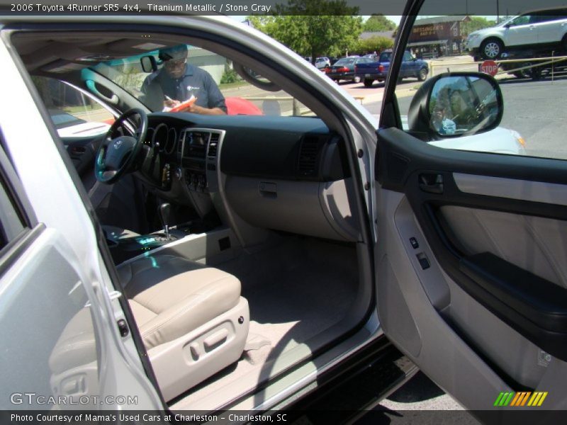 Titanium Metallic / Stone Gray 2006 Toyota 4Runner SR5 4x4