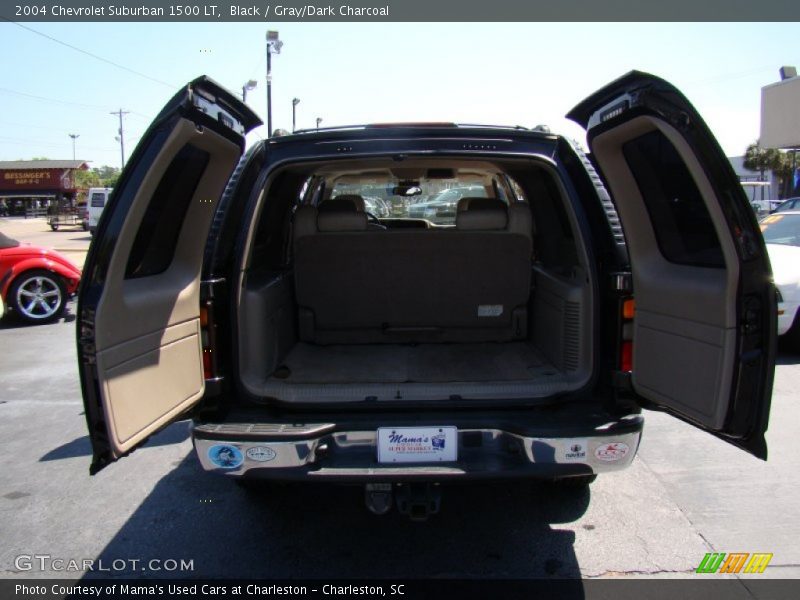 Black / Gray/Dark Charcoal 2004 Chevrolet Suburban 1500 LT