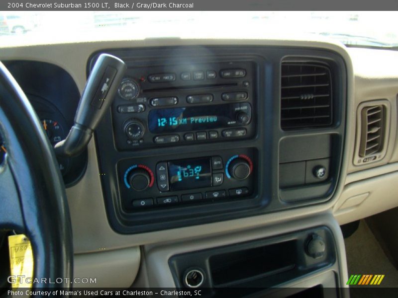 Black / Gray/Dark Charcoal 2004 Chevrolet Suburban 1500 LT