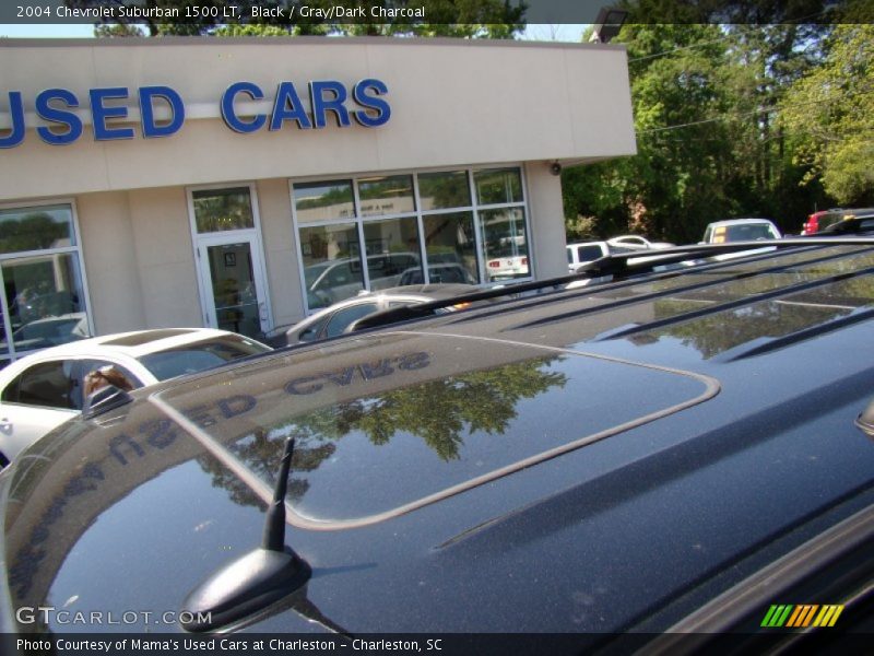 Black / Gray/Dark Charcoal 2004 Chevrolet Suburban 1500 LT