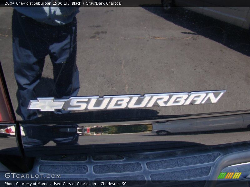 Black / Gray/Dark Charcoal 2004 Chevrolet Suburban 1500 LT