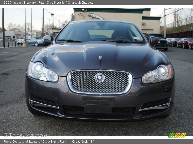 Pearl Grey Metallic / Charcoal/Charcoal 2009 Jaguar XF Luxury