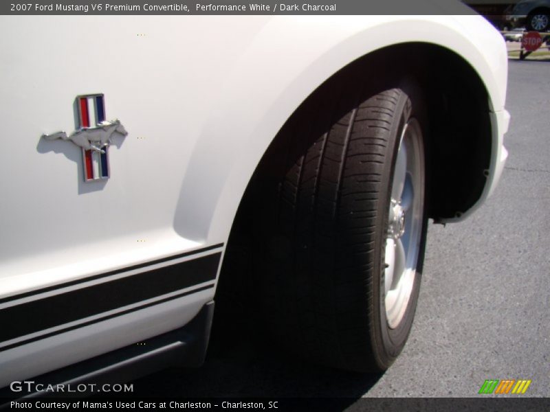 Performance White / Dark Charcoal 2007 Ford Mustang V6 Premium Convertible