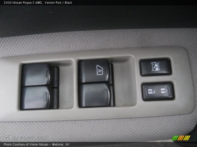 Venom Red / Black 2009 Nissan Rogue S AWD