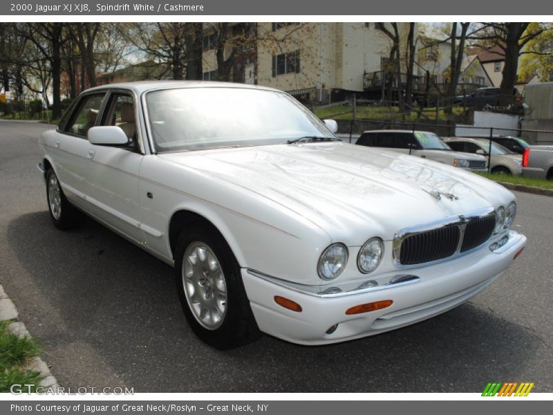 Spindrift White / Cashmere 2000 Jaguar XJ XJ8