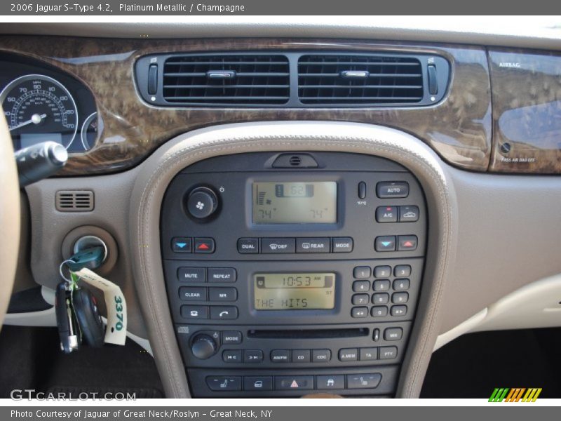 Platinum Metallic / Champagne 2006 Jaguar S-Type 4.2