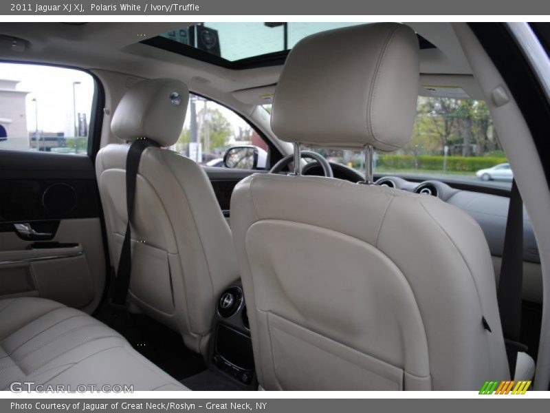 Polaris White / Ivory/Truffle 2011 Jaguar XJ XJ