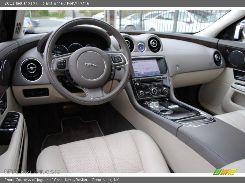 Polaris White / Ivory/Truffle 2011 Jaguar XJ XJ