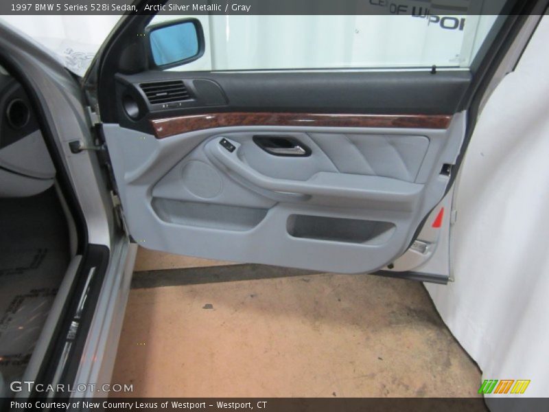 Arctic Silver Metallic / Gray 1997 BMW 5 Series 528i Sedan