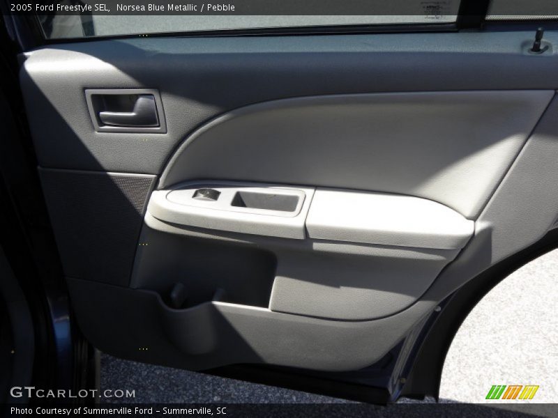 Norsea Blue Metallic / Pebble 2005 Ford Freestyle SEL