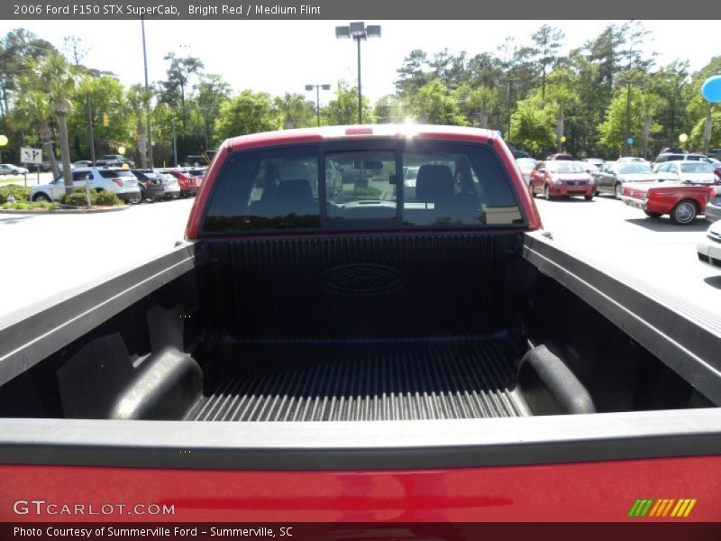 Bright Red / Medium Flint 2006 Ford F150 STX SuperCab