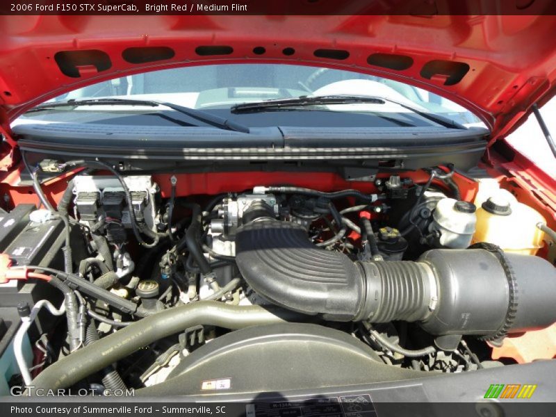 2006 F150 STX SuperCab Engine - 4.6 Liter SOHC 16-Valve Triton V8