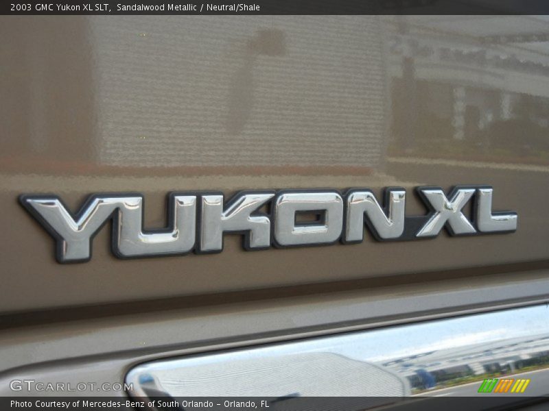 Sandalwood Metallic / Neutral/Shale 2003 GMC Yukon XL SLT