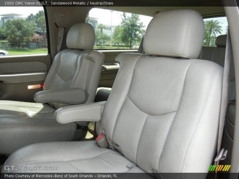 Sandalwood Metallic / Neutral/Shale 2003 GMC Yukon XL SLT