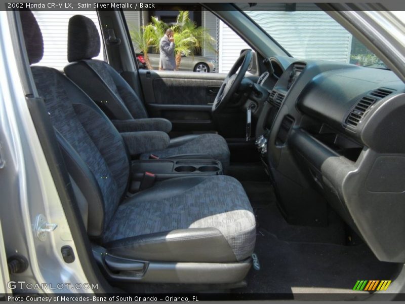 Satin Silver Metallic / Black 2002 Honda CR-V LX