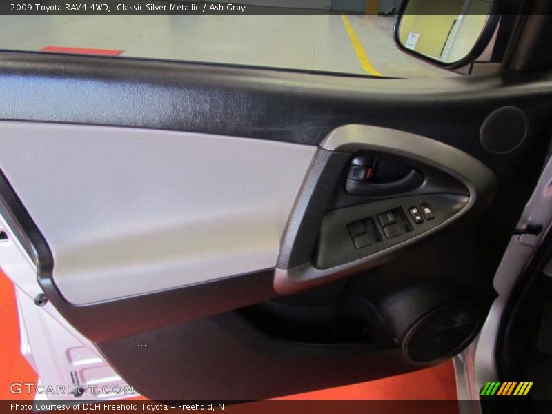 Classic Silver Metallic / Ash Gray 2009 Toyota RAV4 4WD