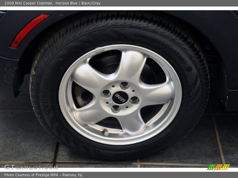 Horizon Blue / Black/Grey 2009 Mini Cooper Clubman