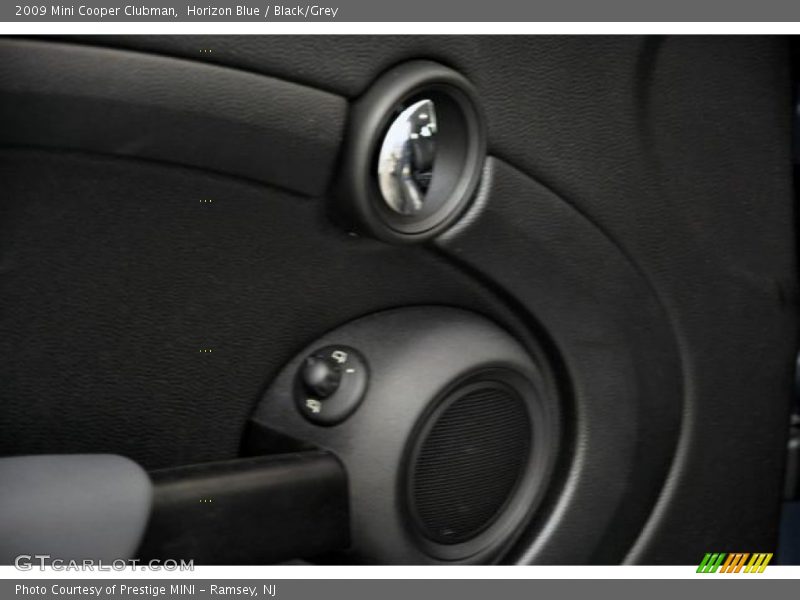 Horizon Blue / Black/Grey 2009 Mini Cooper Clubman