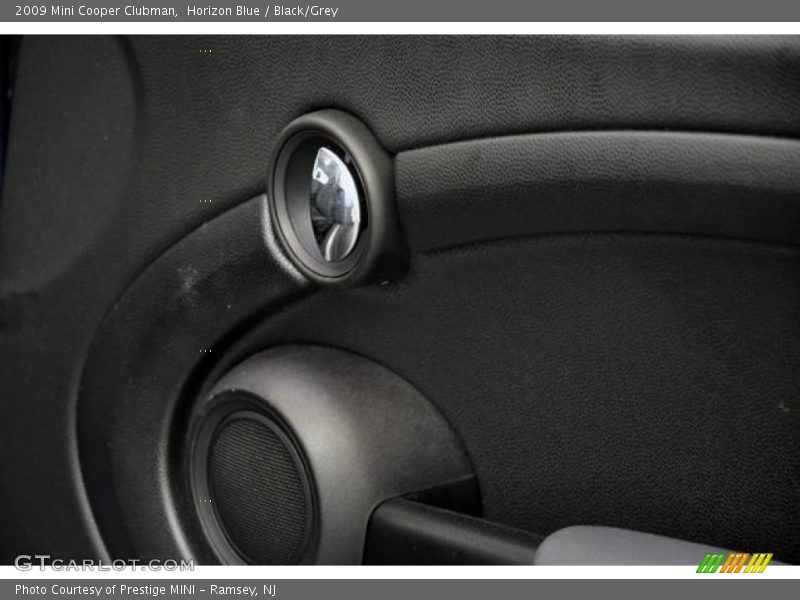 Horizon Blue / Black/Grey 2009 Mini Cooper Clubman
