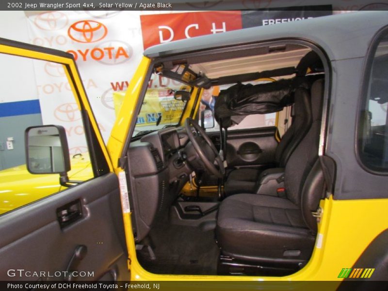 Solar Yellow / Agate Black 2002 Jeep Wrangler Sport 4x4