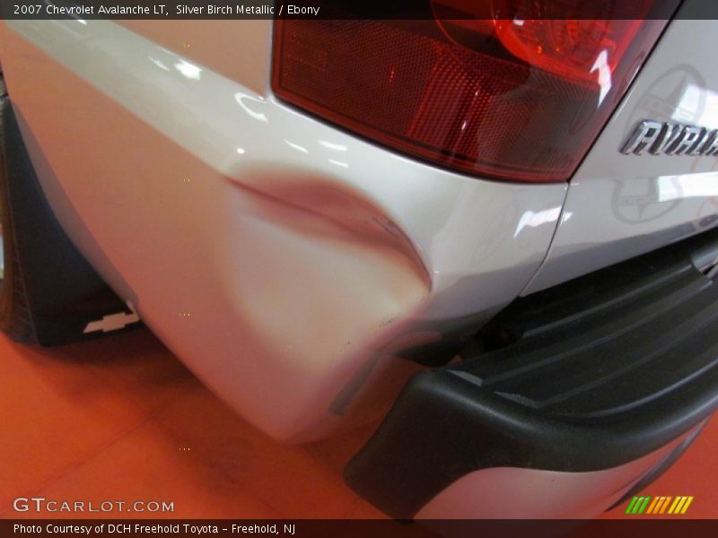 Silver Birch Metallic / Ebony 2007 Chevrolet Avalanche LT