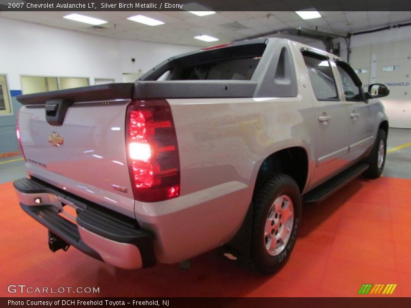 Silver Birch Metallic / Ebony 2007 Chevrolet Avalanche LT