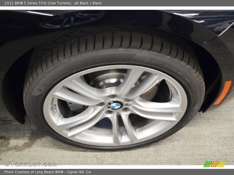 Jet Black / Black 2012 BMW 5 Series 550i Gran Turismo