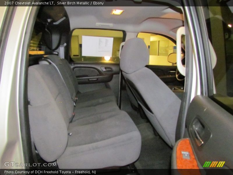 Silver Birch Metallic / Ebony 2007 Chevrolet Avalanche LT